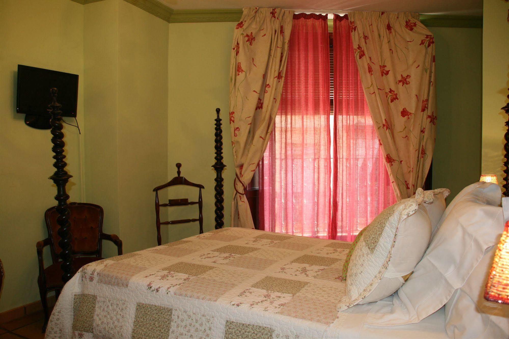 Hotel Convento La Gloria 3*